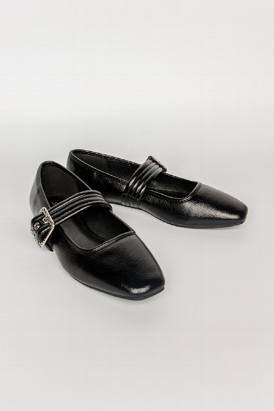 On Point Ballet Flats