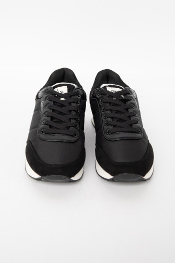 Run Along Sneakers