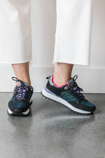 Quick Moves Sneakers