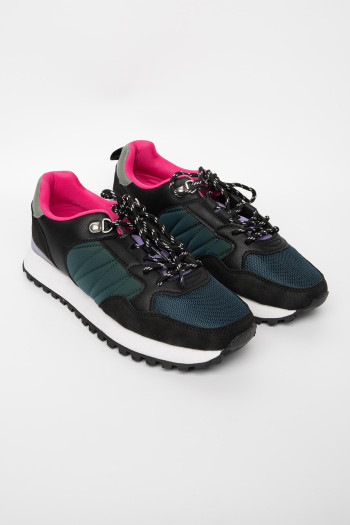 Quick Moves Sneakers