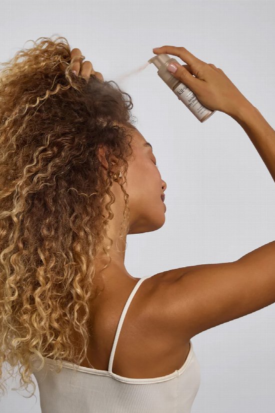 Volumizing Dry Shampoo Volumizing Dry Shampoo