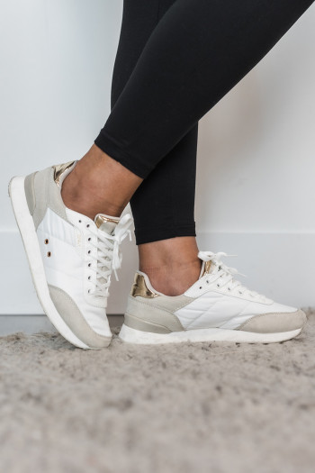 Run Along Sneakers