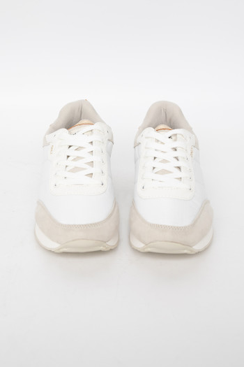 Run Along Sneakers