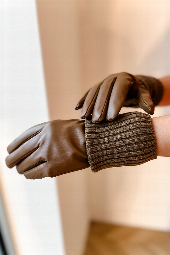 All Warmed Up Gloves