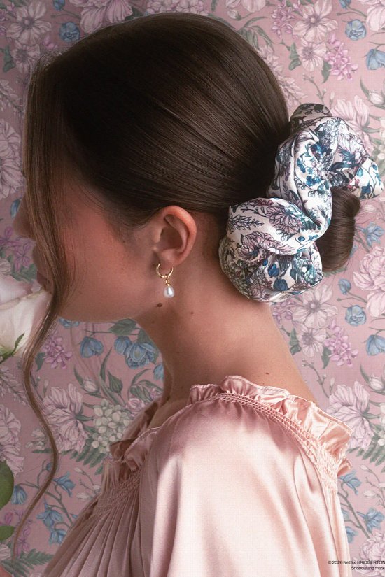 Bridgerton Satin Pillow Scrunchies 2