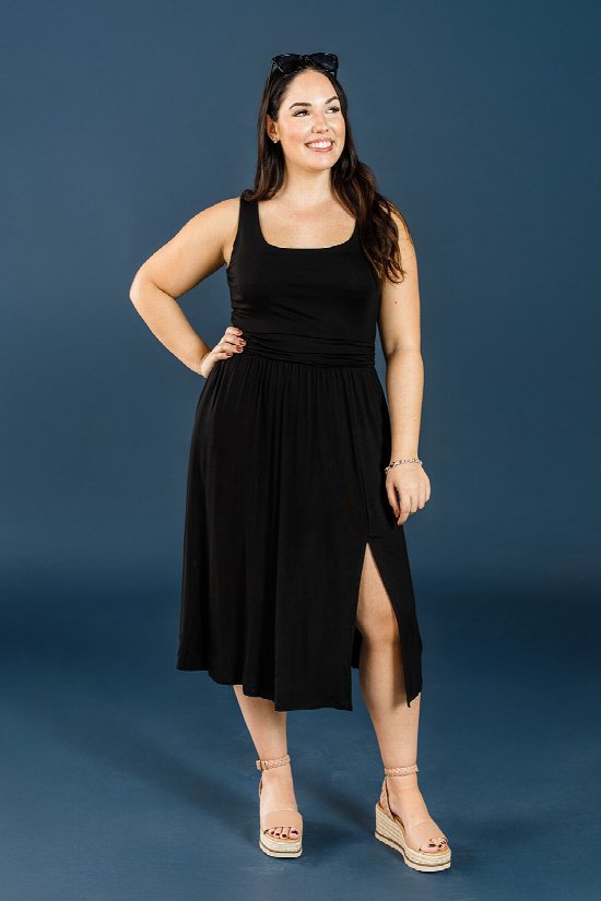 Coastal Charm Midi Dress 2.0 2