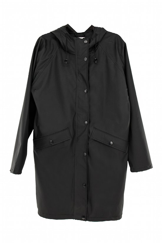 Dance in the Raincoat