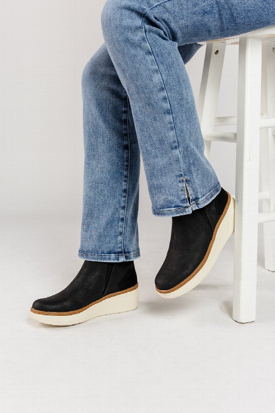 Elevate Wedge Sneakers