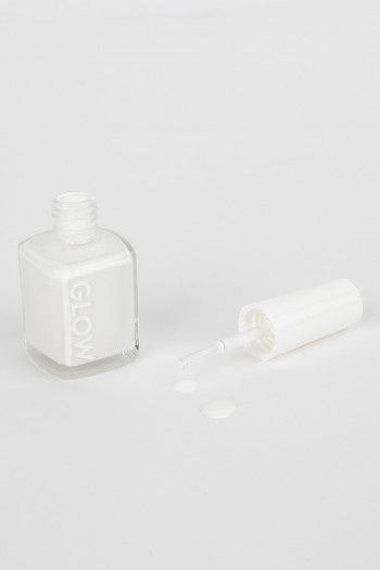 Glow Nail Polish 2