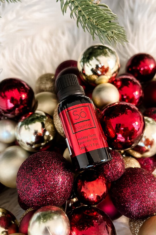 Holiday Spice Essential Oil
