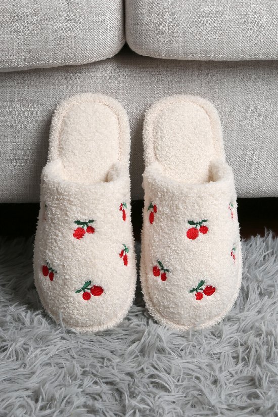 Holly Jolly Slippers