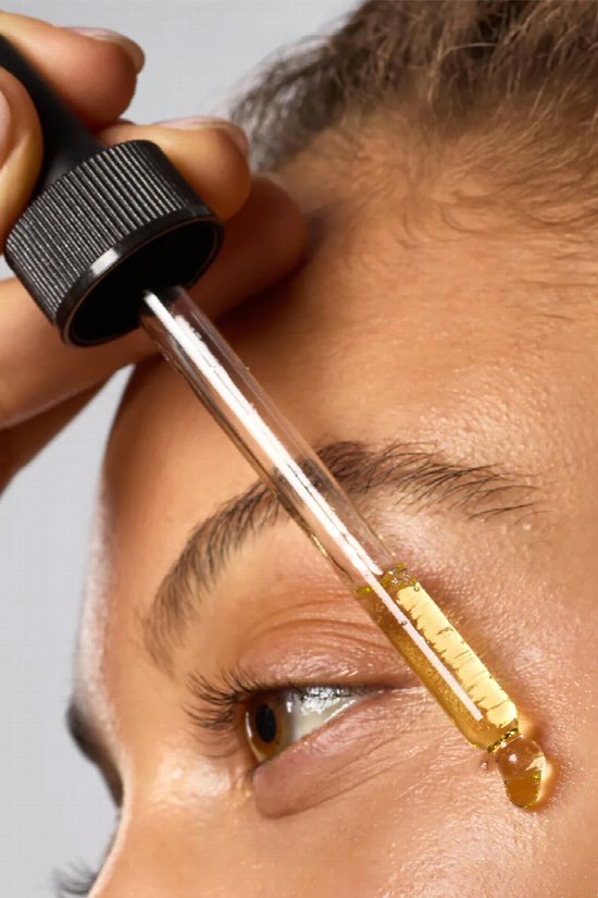 Hydrating Dermaplane Oil