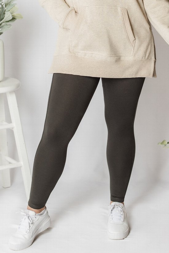 Keeping Cozy Leggings