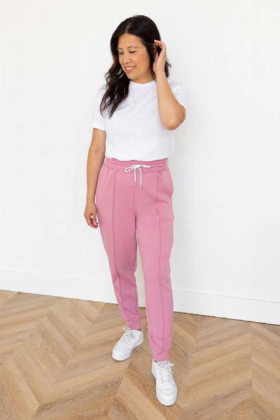 Level Up Joggers 2