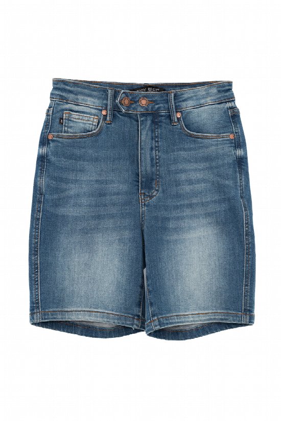 Look My Way Bermuda Shorts