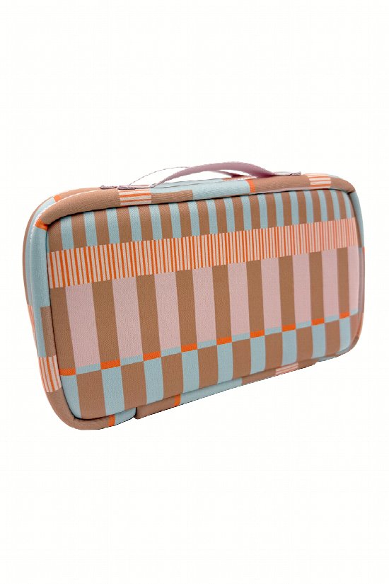 Pack It Up Toiletry Case 2