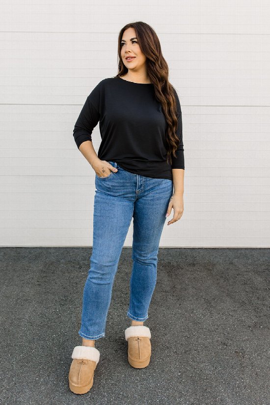 Plain & Chic Top Plain & Chic Top