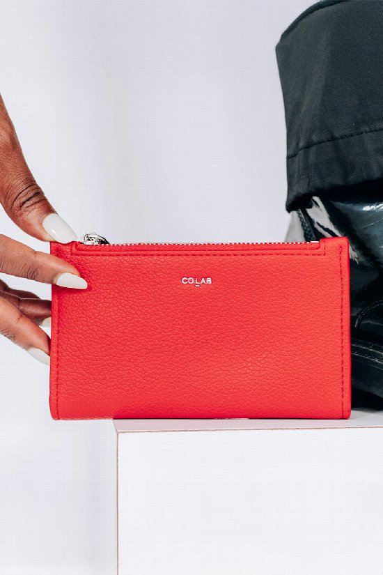 Simple & Compact Wallet