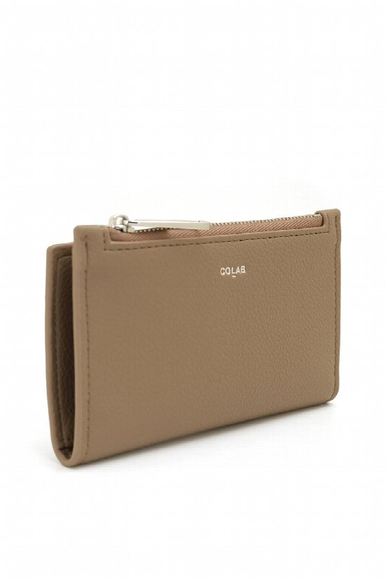 Simple & Compact Wallet