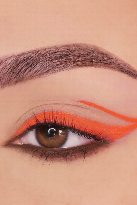 Statement Gel Liner 2