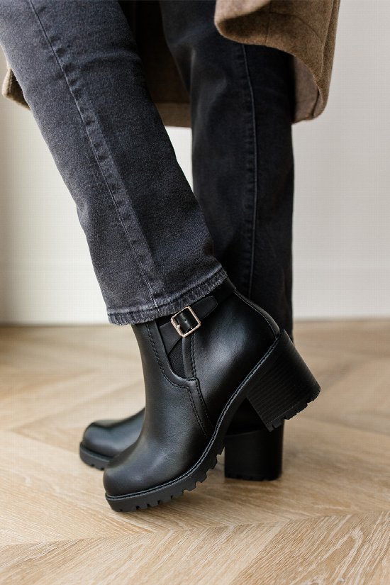 Stretch & Strut Booties Stretch & Strut Booties