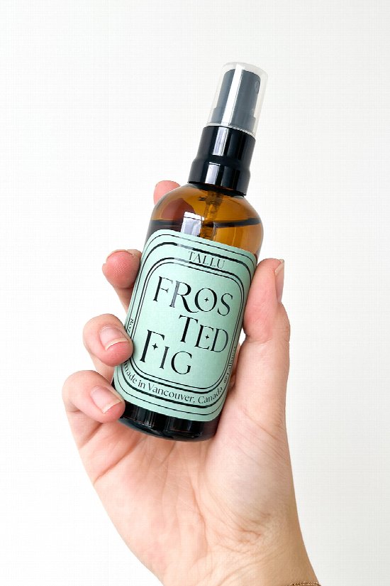 Tallu & Co. Festive Room Spray