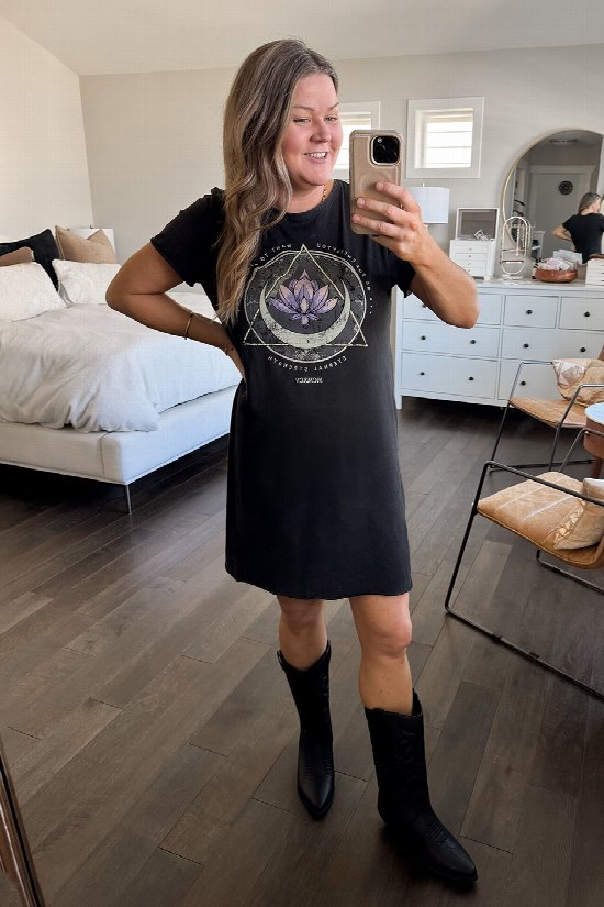 Walker T-shirt Dress