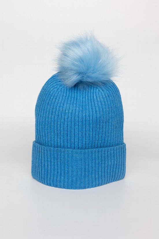 Winter Bliss Pom Pom Toque